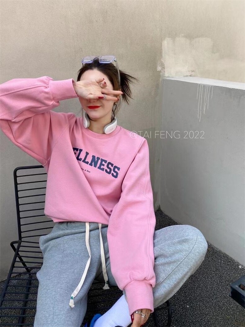 2022新面料短款卫衣，女装卫衣/绒衫，一颗柠檬