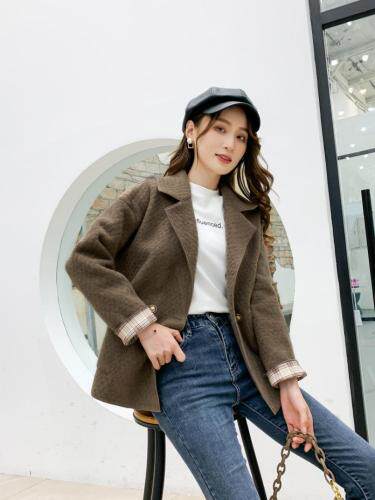 冬季新款，菠萝呢外套，女装，艾伊贝雪