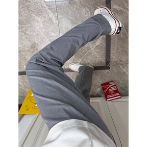 黑色美式直筒卫裤男生ootd穿搭裤子青少年高腰提裆显瘦微喇休闲裤图片