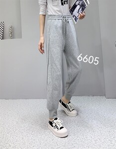 春季新款现货卫裤图片