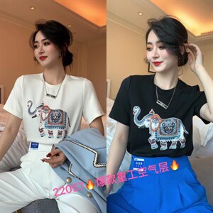 夏款重工钉珠小象T图片