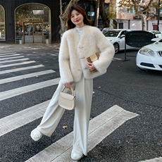 白色皮毛一体超好看外套女2024冬韩系毛绒短款小个子仿貂毛百搭厚，女装皮草，2C159