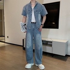 蓝色