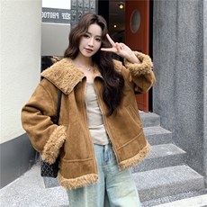 新品大货已出！软糯拼接皮毛一体2C213-919-P210-K318，女装毛呢外套，2C213