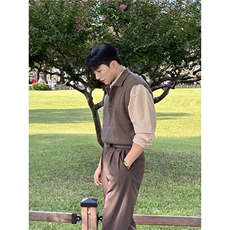 B192-P46文艺日系气质简约马甲毛衣时尚新款流行慵懒潮流原宿，男装背心/马甲，电商B323A