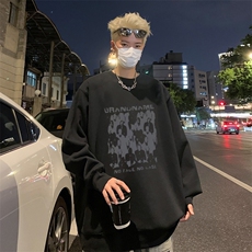 黑色