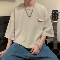 灰色