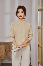 羊毛加厚高领宽松粗麻花女士针织衫秋冬新款，女装羊毛衫，飞艺羊绒