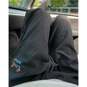 特批P25无差价夏季美式薄款刺绣腊肠狗泡泡纱男宽松阔腿长裤K5688图片