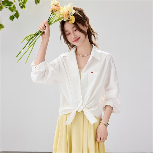 2026春夏新款蓝衬衫女宽松显瘦元气少女感衬衣韩版松弛感慵懒风，女装衬衫，艾米