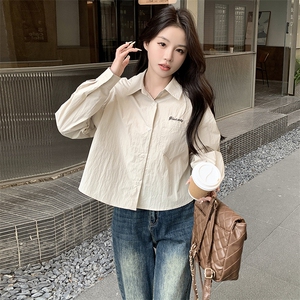 时尚新品短款淡粉色棉衬衫女字母口袋宽松休闲衬衣百搭休闲上衣长图片