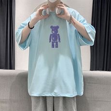 浅蓝色