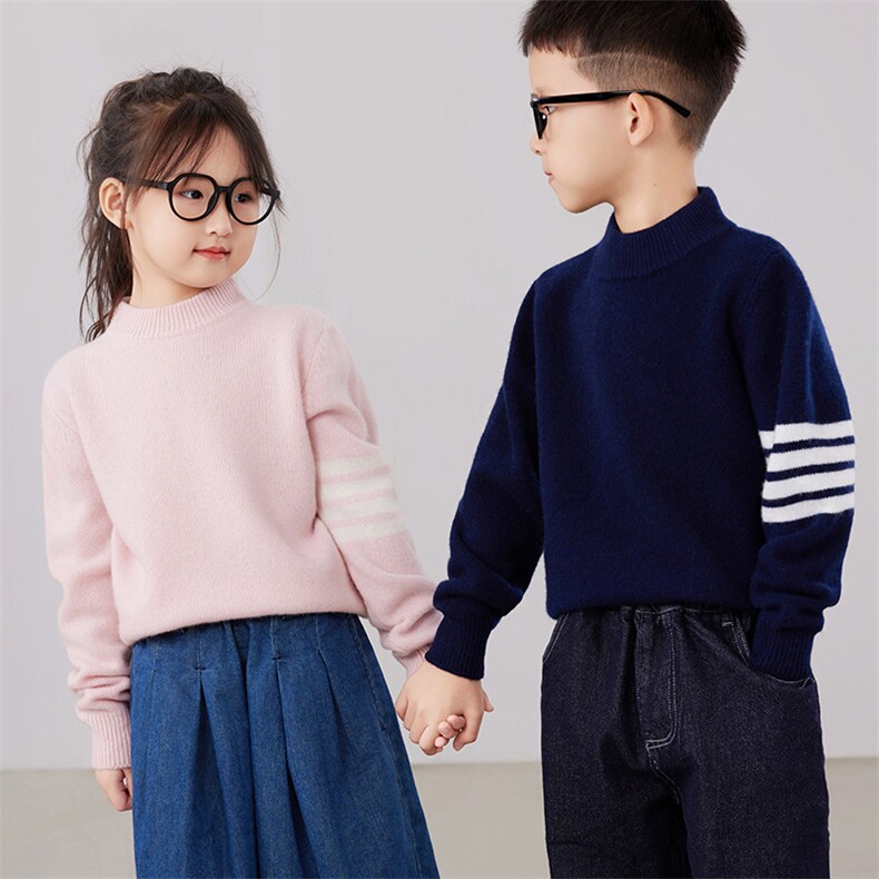 秋冬季新款舒适时尚百搭半高领TB条纹儿童针织衫，童装儿童针织衫，质第童装店