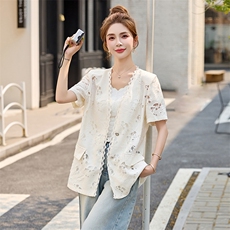 设计感镂空短袖西装外套女2025春夏新款时尚百搭V领蕾丝气质上衣，女装西装，妙形