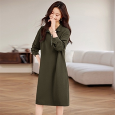 大码女装连衣裙2025春秋新款中年妈妈宽松休闲遮肚子显瘦卫衣裙子，女装连衣裙，希欧阁