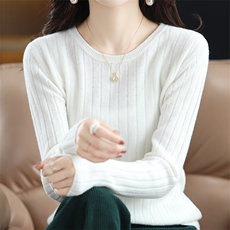 秋季新款时尚百搭女款修身显瘦坑条圆领针织衫，女装针织衫/毛衣，思牵羊绒