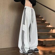 白灰色