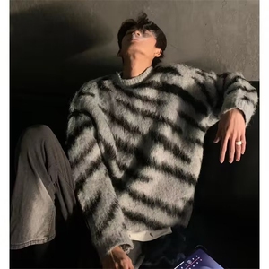 冬季小众撞色条纹针织毛衣慵懒风圆领套头保暖ins上衣LM5646-p50图片
