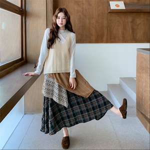 上新     休闲针织马甲三件套2C115-2338-P175-K258图片