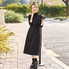 收腰小个子显瘦打底上衣2025春季新款气质高级感连衣裙，女装连衣裙，依万里