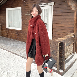 安可拉红围巾款皮毛一体羊羔毛外套女冬加厚棉服6092P225k328图片