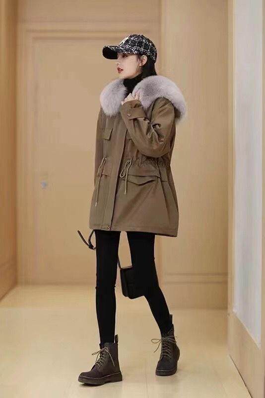 狐狸毛派克服，其它，贻思茗