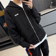 黑色