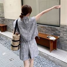 2025夏季新款韩版时尚气质百搭显瘦无袖马甲高腰短裤两件套女套装，女装套装/套裙，2C255