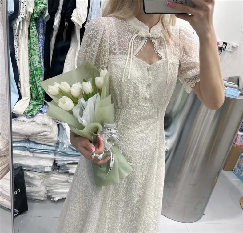 新款风雪纺刺绣面料连衣裙，女装连衣裙，得到THETHAT