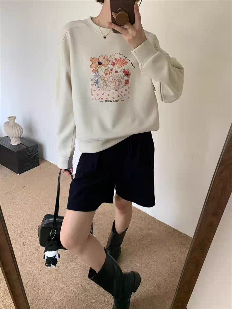 2025年秋季宽松型套头单件秋日来信圆领卫衣，女装卫衣/绒衫，湘姗