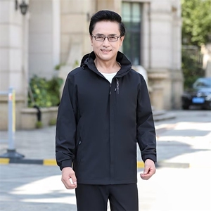 GK66P60中老年夹克四季款连帽防水冲锋衣爸爸装男士商务茄克外套