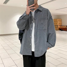 灰色