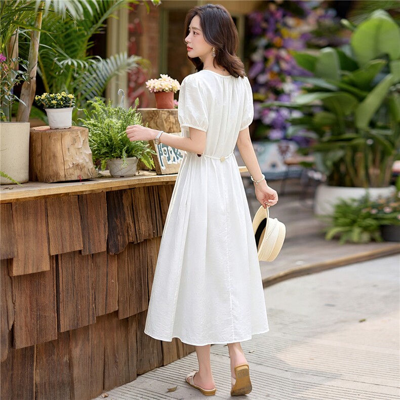 （现货）2026夏季新款简约宽松串珠收腰短袖减龄连衣裙,女装连衣裙,难舍钰依