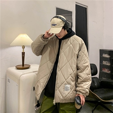 卡其色