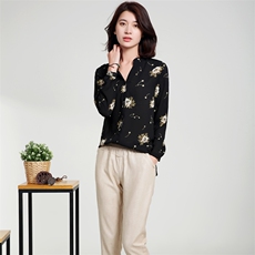 POLO领长袖碎花印花修身排扣2021年秋季直筒纯色长裤两件套，女装套装/套裙，丽影随形