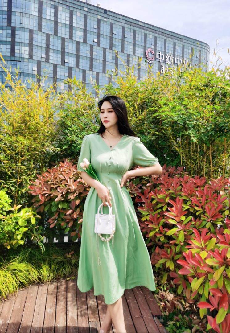 夏季新款连衣裙，女装连衣裙，YO\VLF雅洛菲