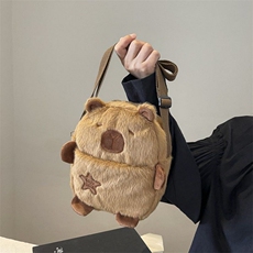卡皮巴拉星星斜挎包22*21cm