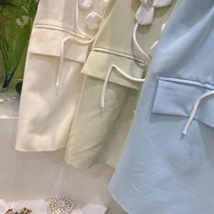 22春装新款重工花朵定钻西装马甲图片