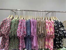 碎花一字肩上衣，其它，五感全