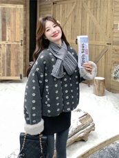韩版花苞服细毛呢碎花印花带围巾毛绒内里外套，女装短外套，茵姿媚
