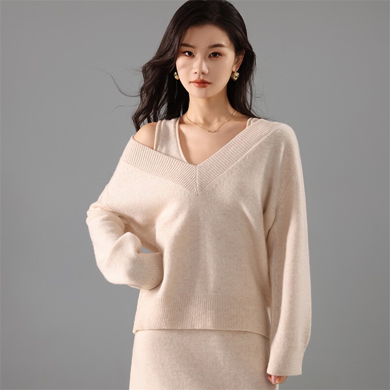 2025年秋季新款大V领套装裙时尚休闲修身，女装套装/套裙，奢优羊绒