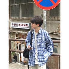 蓝色