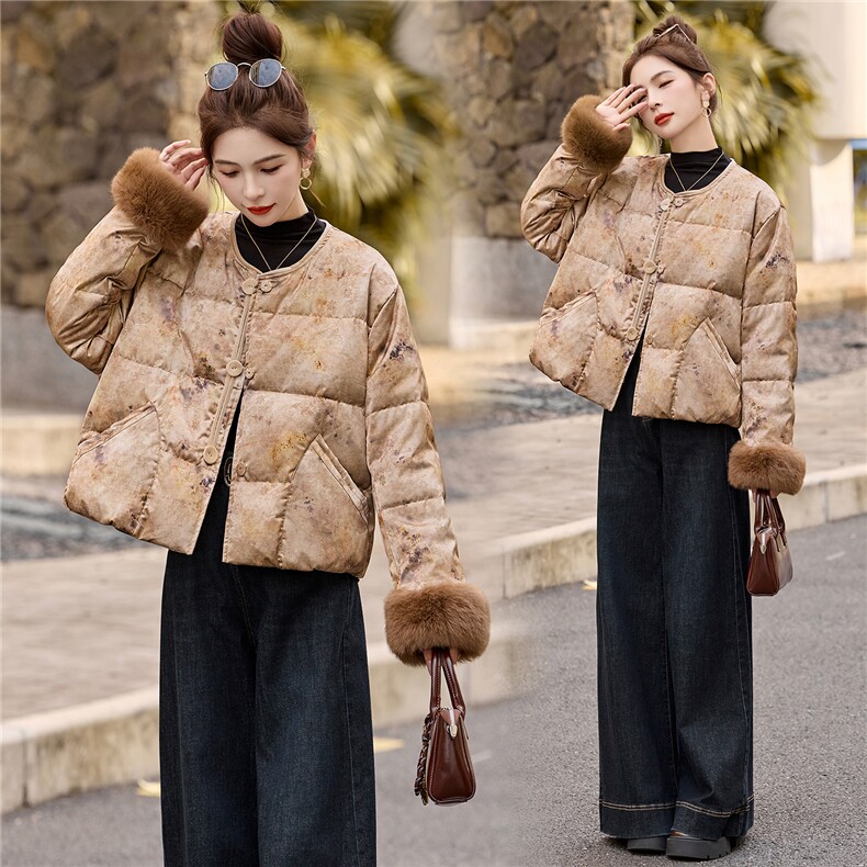 新中式90提花羽绒服2025年冬季新款高级感优雅气质白鸭外套，女装羽绒服，玖莱伊