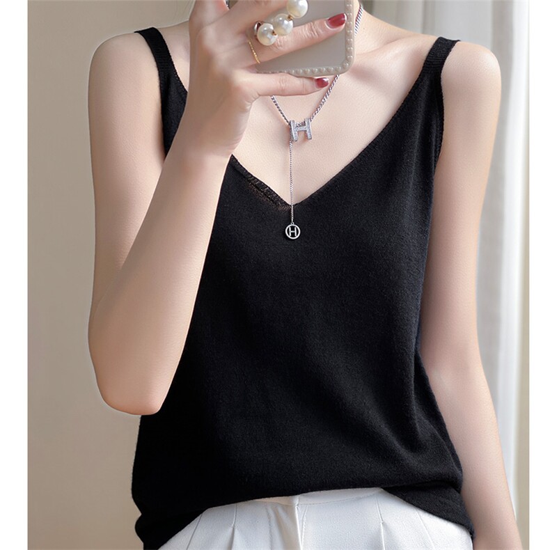 V领针织吊带背心女夏装宽松黑色无袖上衣2025新款性感内搭打底T恤，女装背心吊带，越洋羊