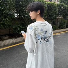 白色