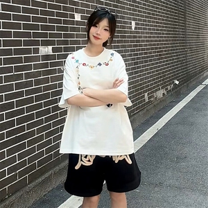 万针全刺绣工艺抖音得物高品质260克重磅纯棉双纱美式高街短袖T恤图片