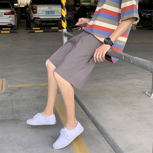 910A-D港风夏装纯色简约小清新情侣休闲短裤男潮图片
