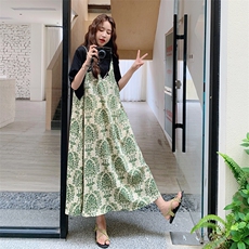 时尚印花拼接连衣裙夏季长裙显瘦碎花月色浪漫连衣裙碎花显瘦气质，女装连衣裙，2C123