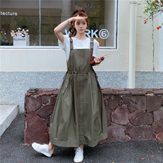 绿色背带裙套装女2025夏季新款小个子宽松背带连衣裙高级感套装裙，女装连衣裙，2C273