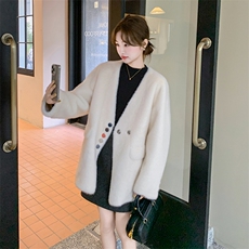 设计感毛毛加厚外套女2024冬新款短款韩系小香风时尚环保皮毛一体，女装短外套，2C095